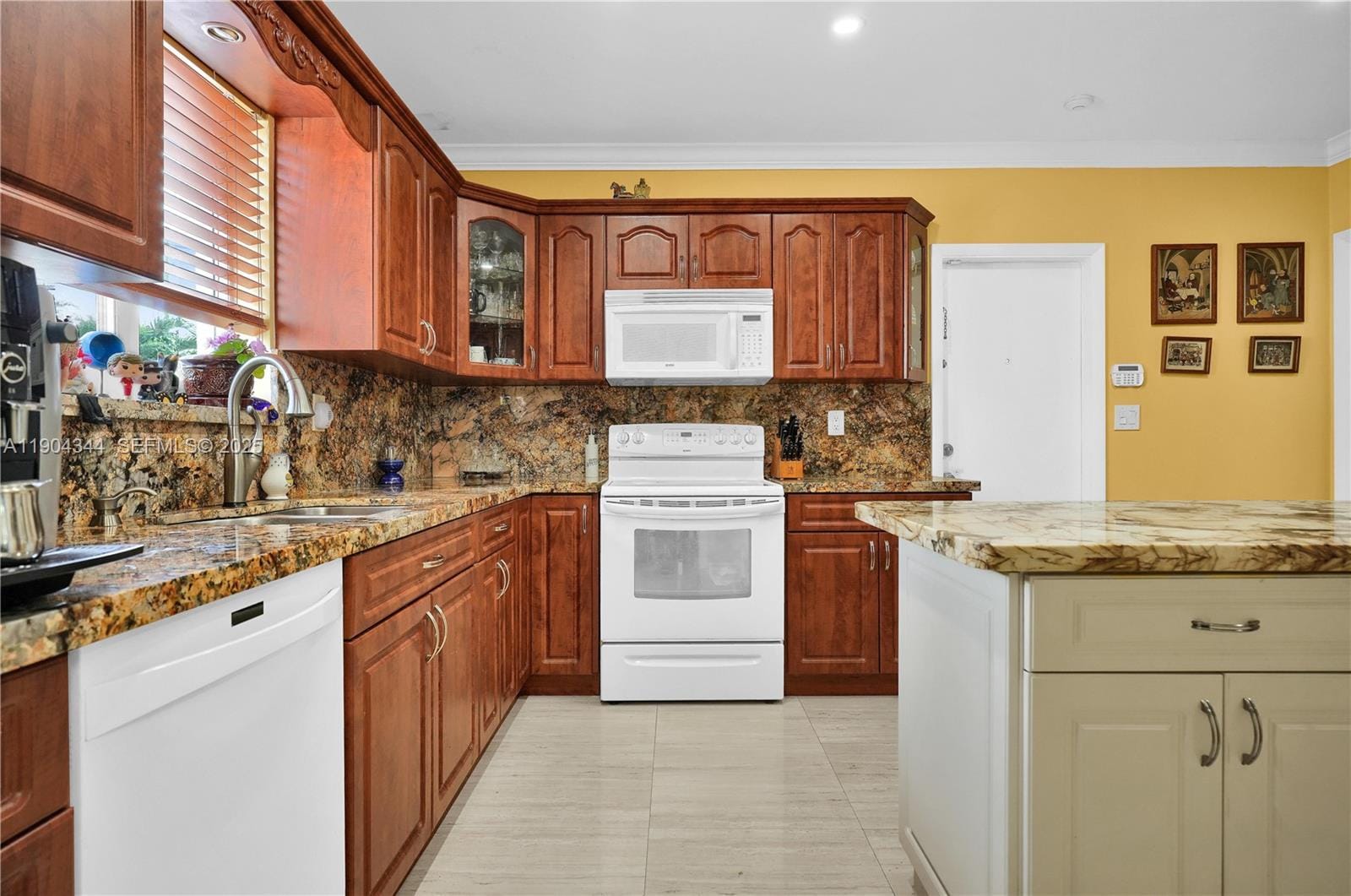 1407 San Marco Avenue — photo 10