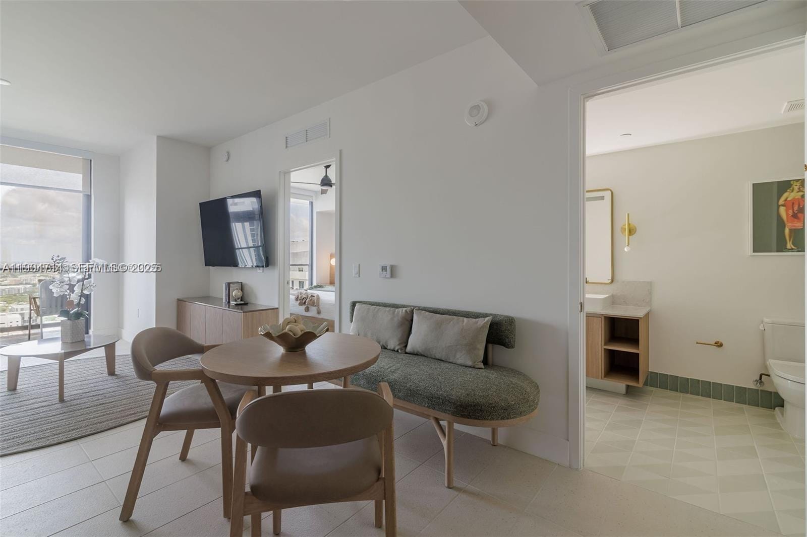 159 NE 6th Street 2404, Miami, FL 33132 photo 13