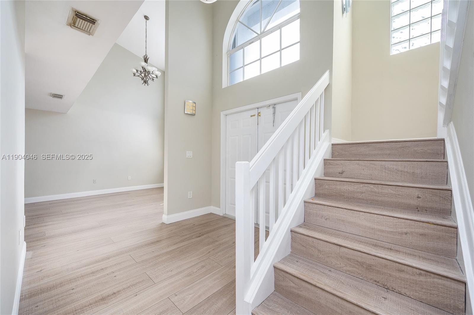 351 NE 211th Street, Miami, FL 33179 photo 23