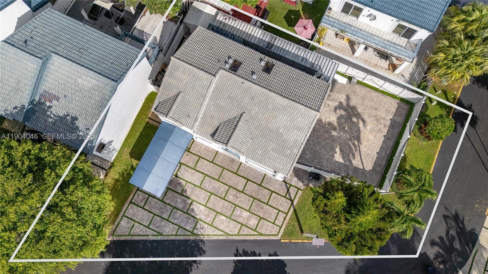 351 NE 211th Street, Miami, FL 33179 photo 4