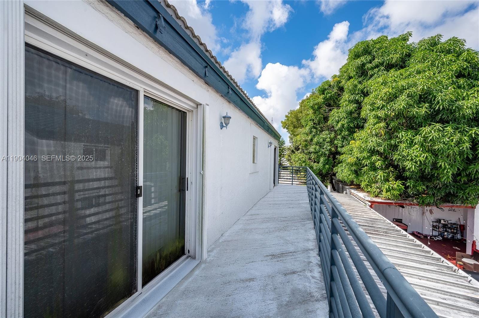 351 NE 211th Street, Miami, FL 33179 photo 9