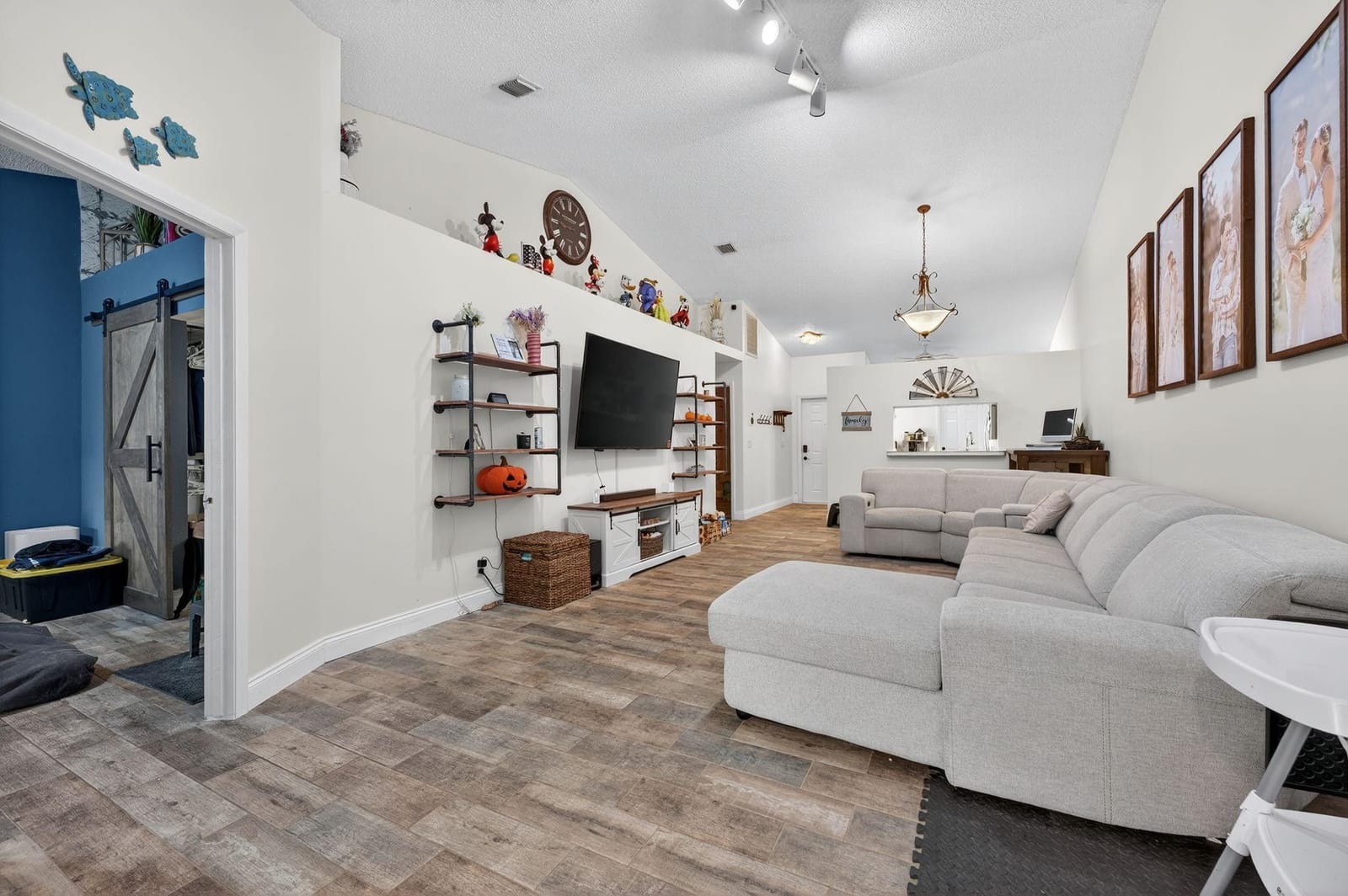 6149 NW 91st Avenue 6149 — photo 10