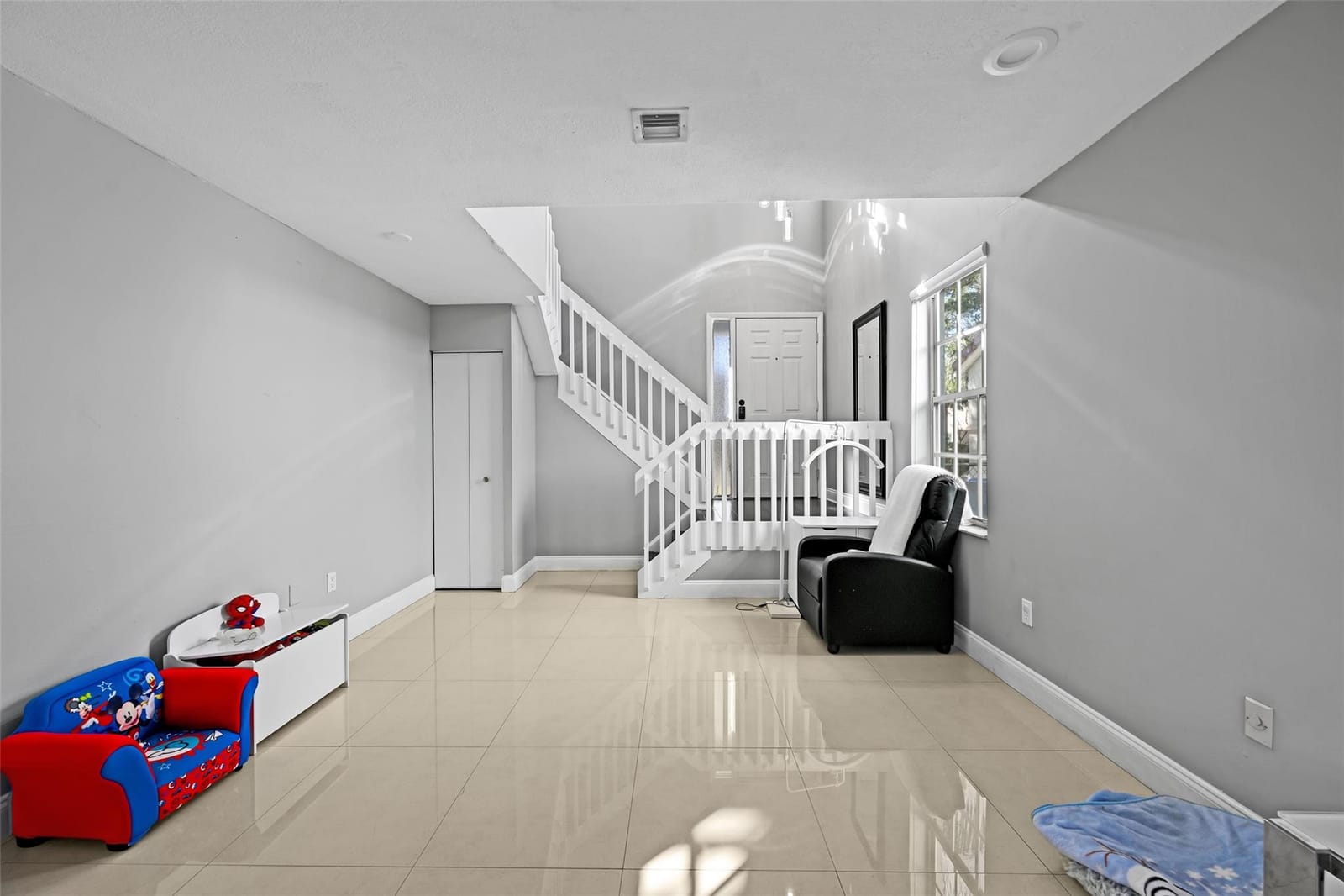 11711 SW 1st Street — photo 2