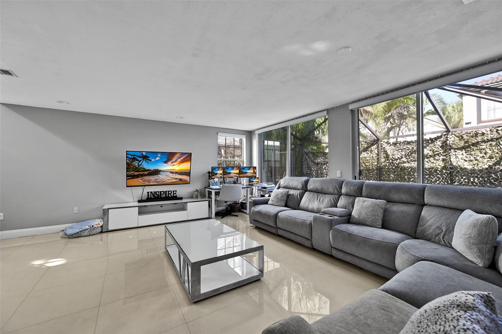 11711 SW 1st Street — photo 3