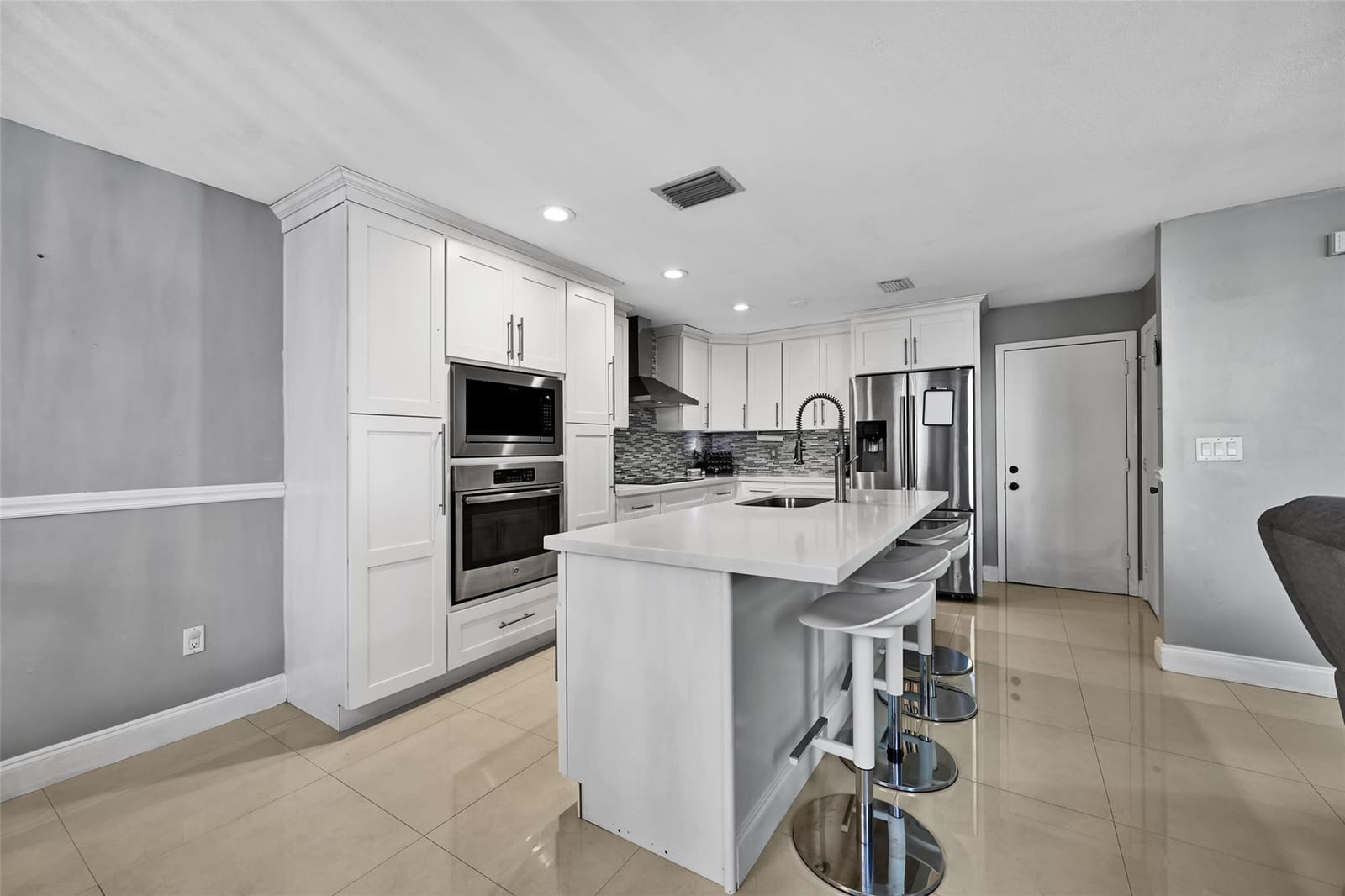 11711 SW 1st Street — photo 10