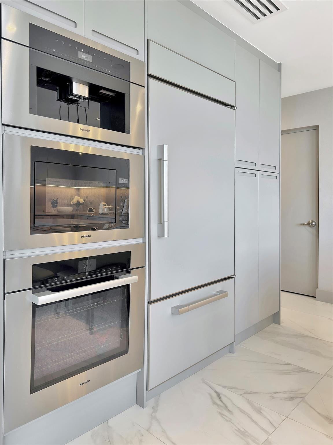 16001 Collins Avenue 3004 — photo 12