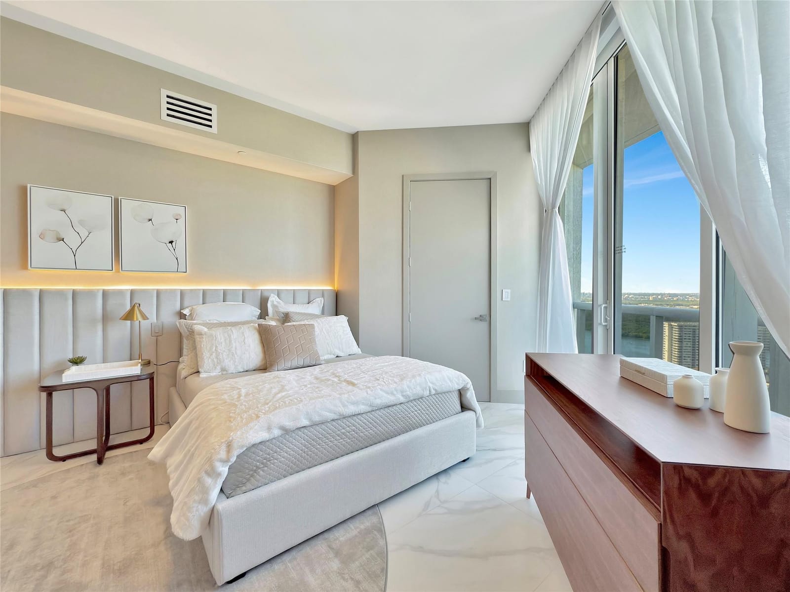16001 Collins Avenue 3004, Sunny Isles Beach, FL 33160 photo 27