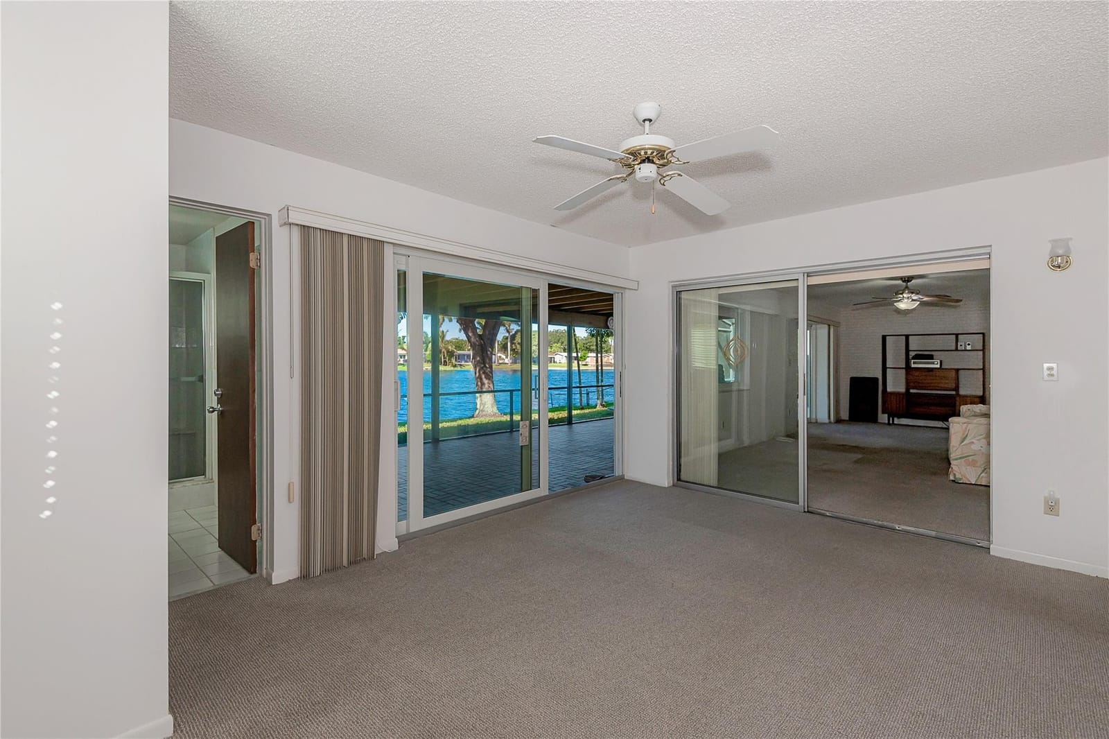 1940 NW 107 Avenue, Pembroke Pines, FL 33026 photo 17