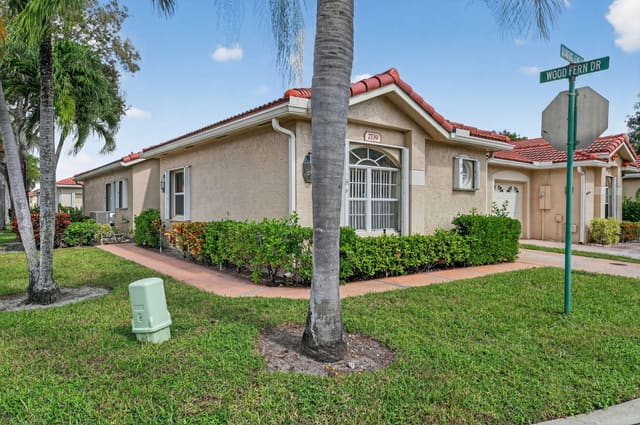 2739 Quaking Leaf Lane, sold in Quail Run, Boynton Beach, FL