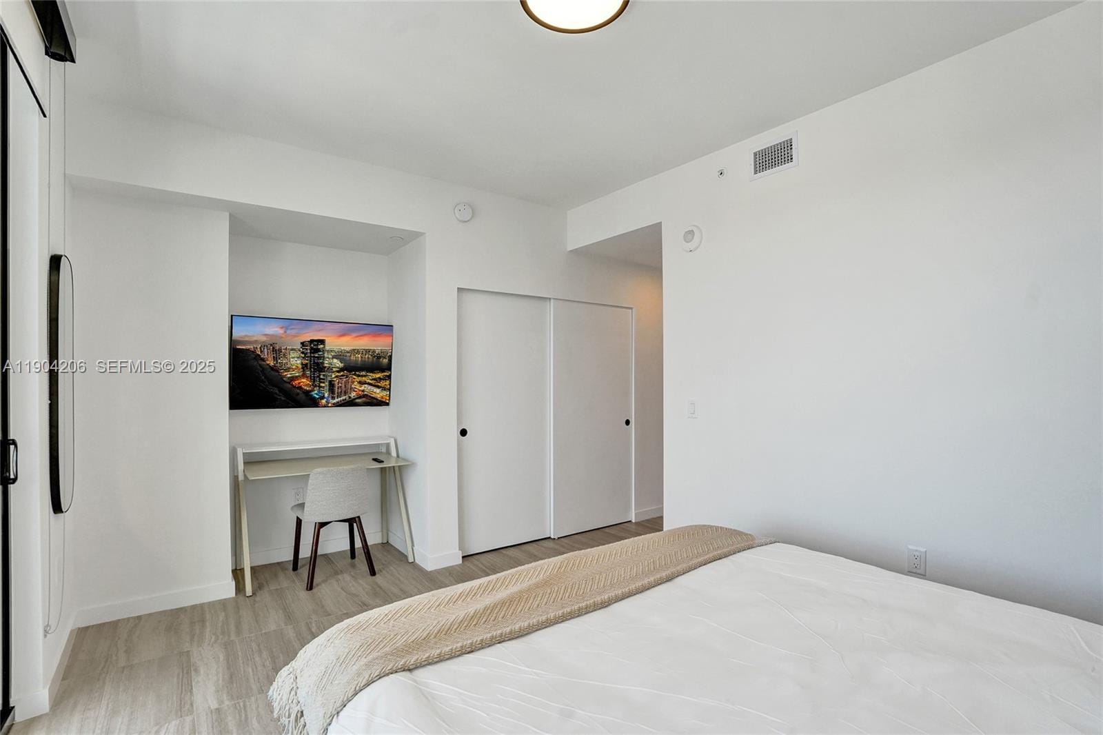 580 72nd Street 810, Miami Beach, FL 33141 photo 19