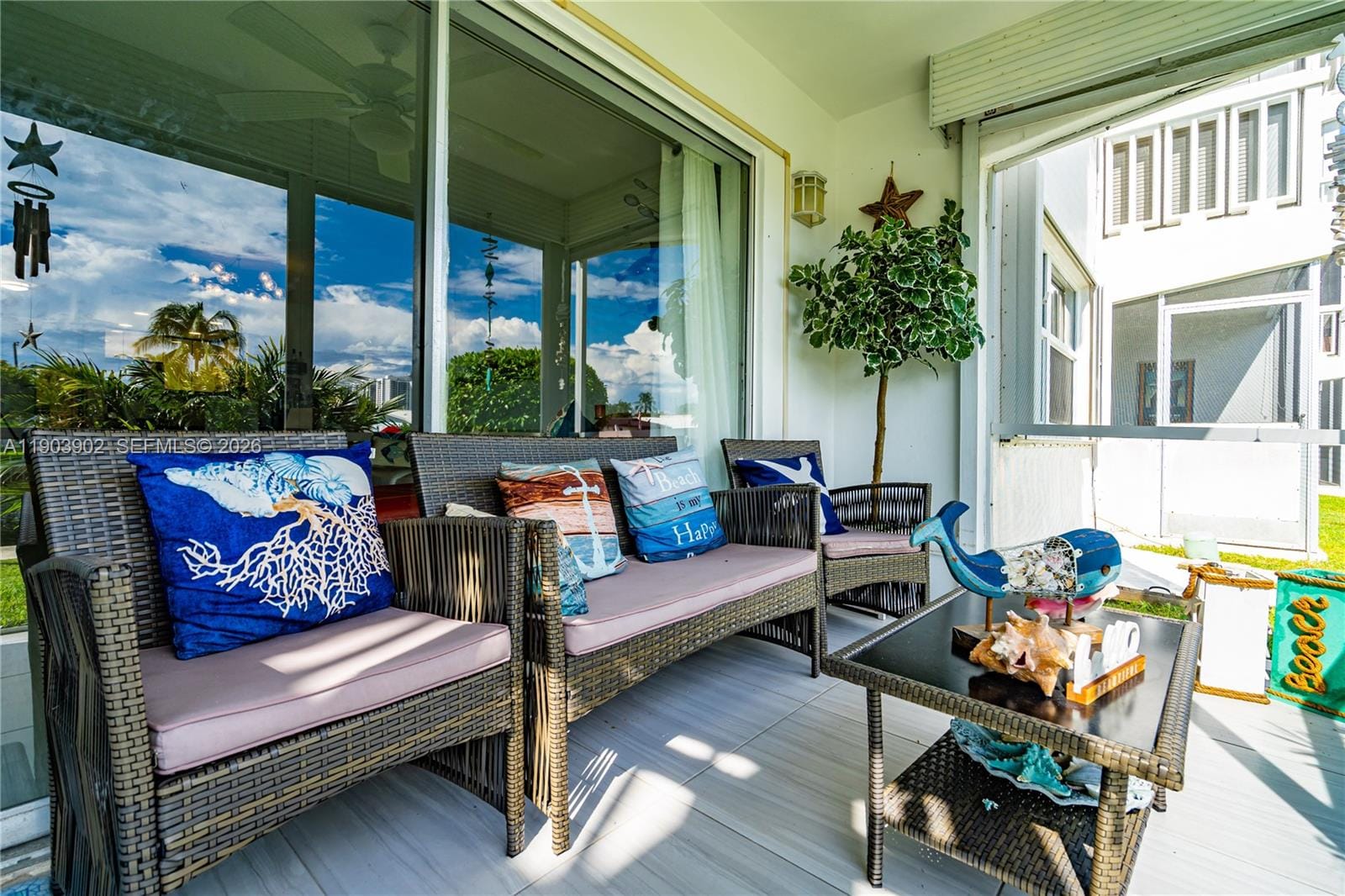 455 Paradise Isle Boulevard 106, Hallandale Beach, FL 33009 photo 17