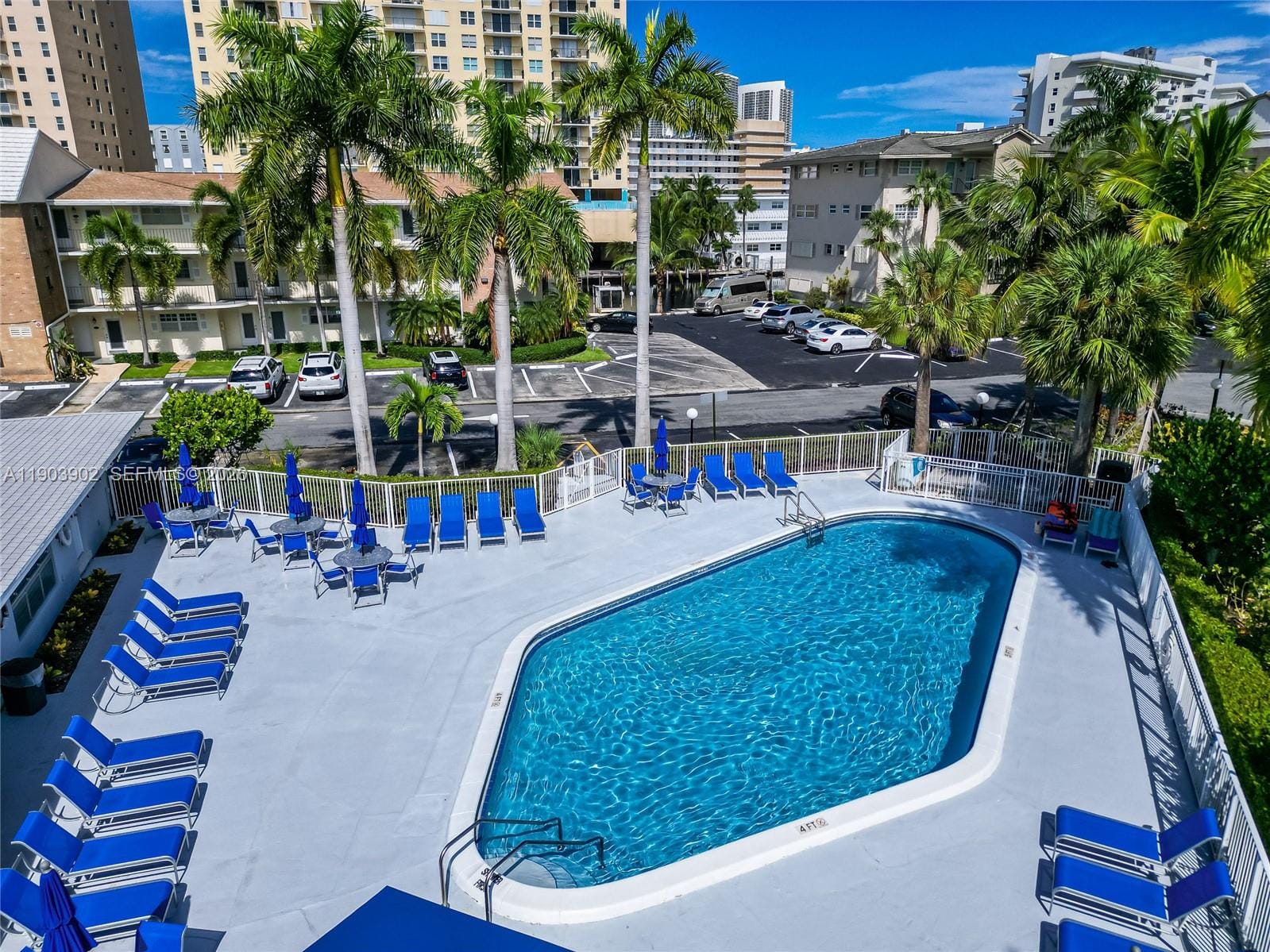 455 Paradise Isle Boulevard 106, Hallandale Beach, FL 33009 photo 19