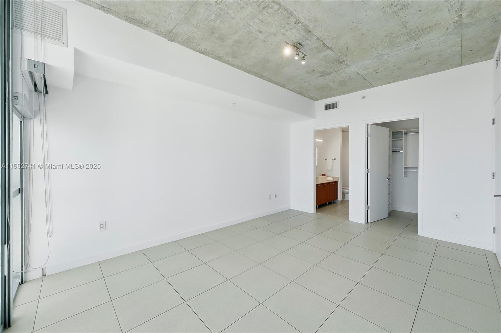 3301 NE 1st Avenue H2804, Miami, FL 33137 photo 19
