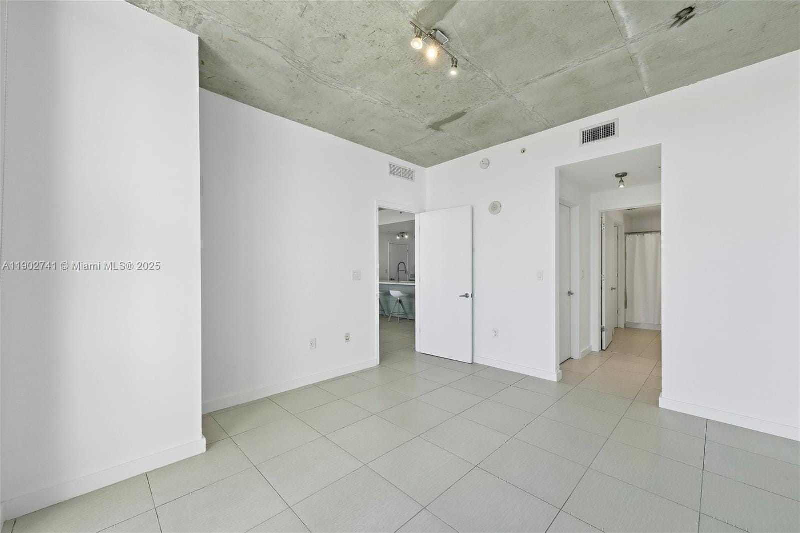 3301 NE 1st Avenue H2804, Miami, FL 33137 photo 25