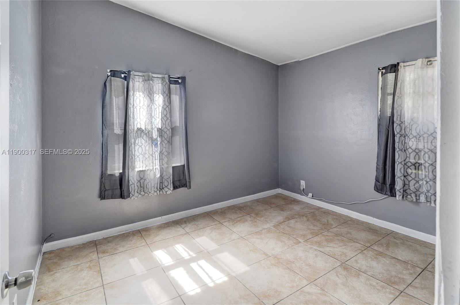 1807 NW 15th Avenue — photo 11
