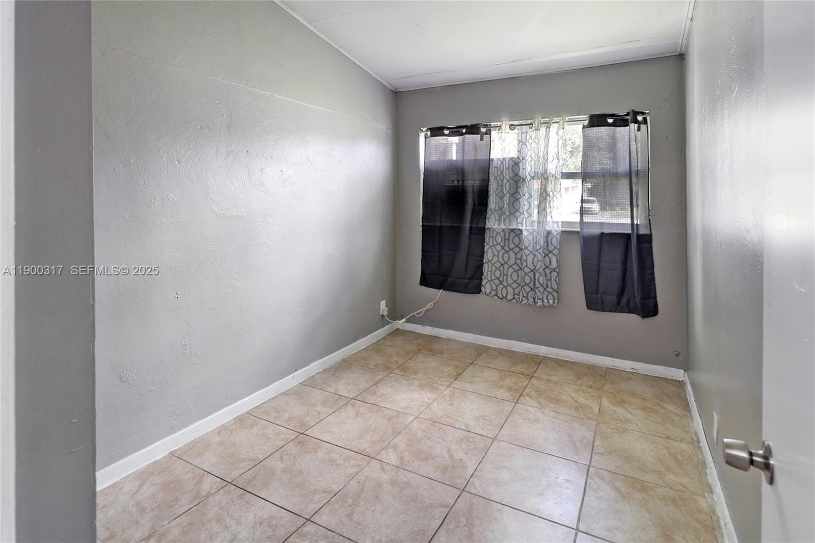1807 NW 15th Avenue — photo 12