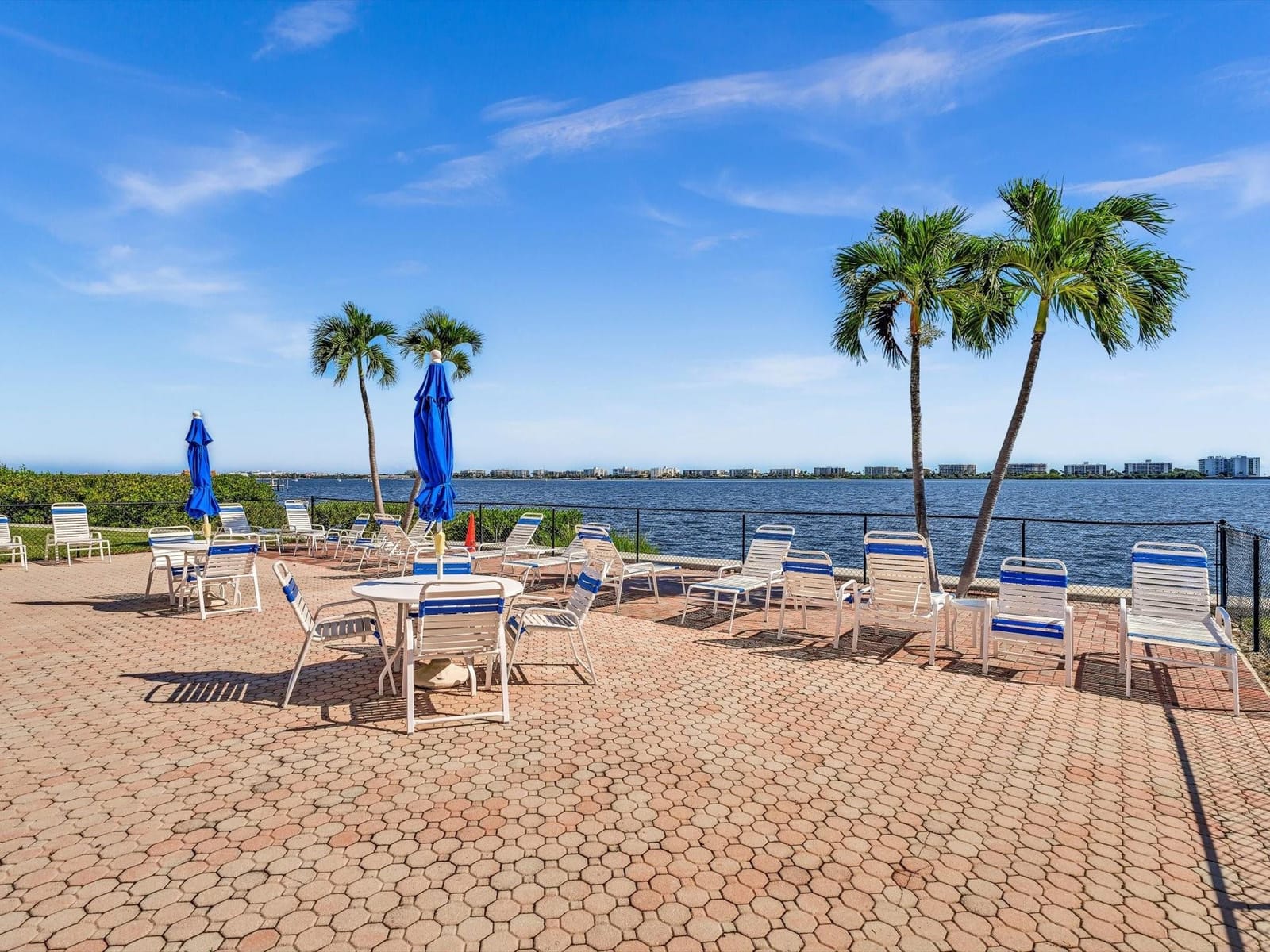 1516 S Lakeside Drive 317, Lake Worth Beach, FL 33460 photo 20