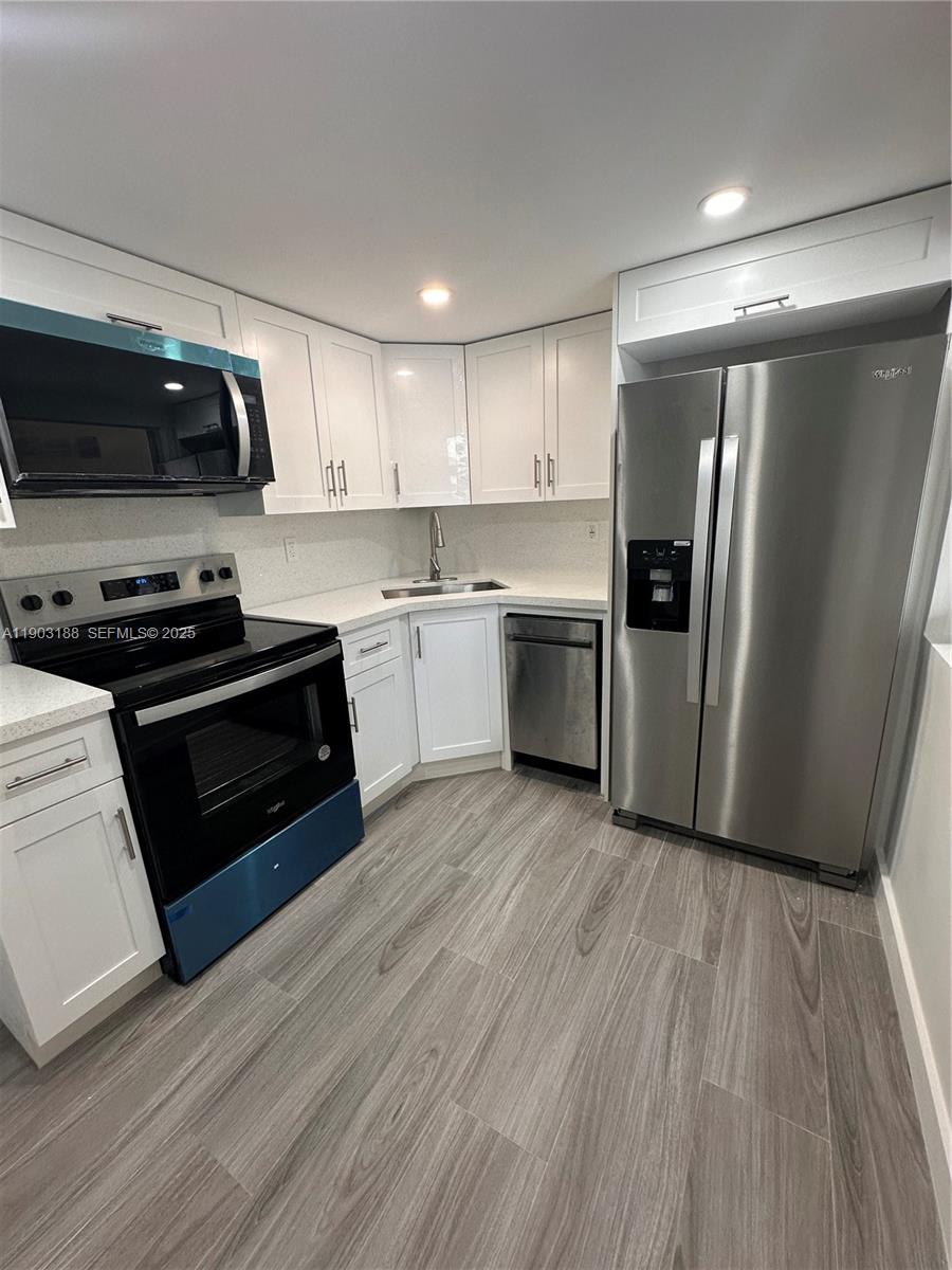 7705 SW 86th Street B315, Miami, FL 33143, Miami