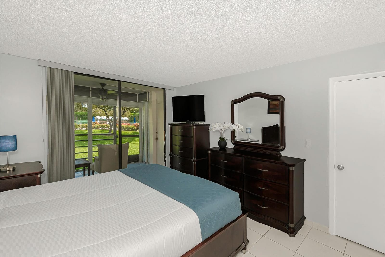 1300 Saint Charles Pl Pembroke Pines L20 — photo 10