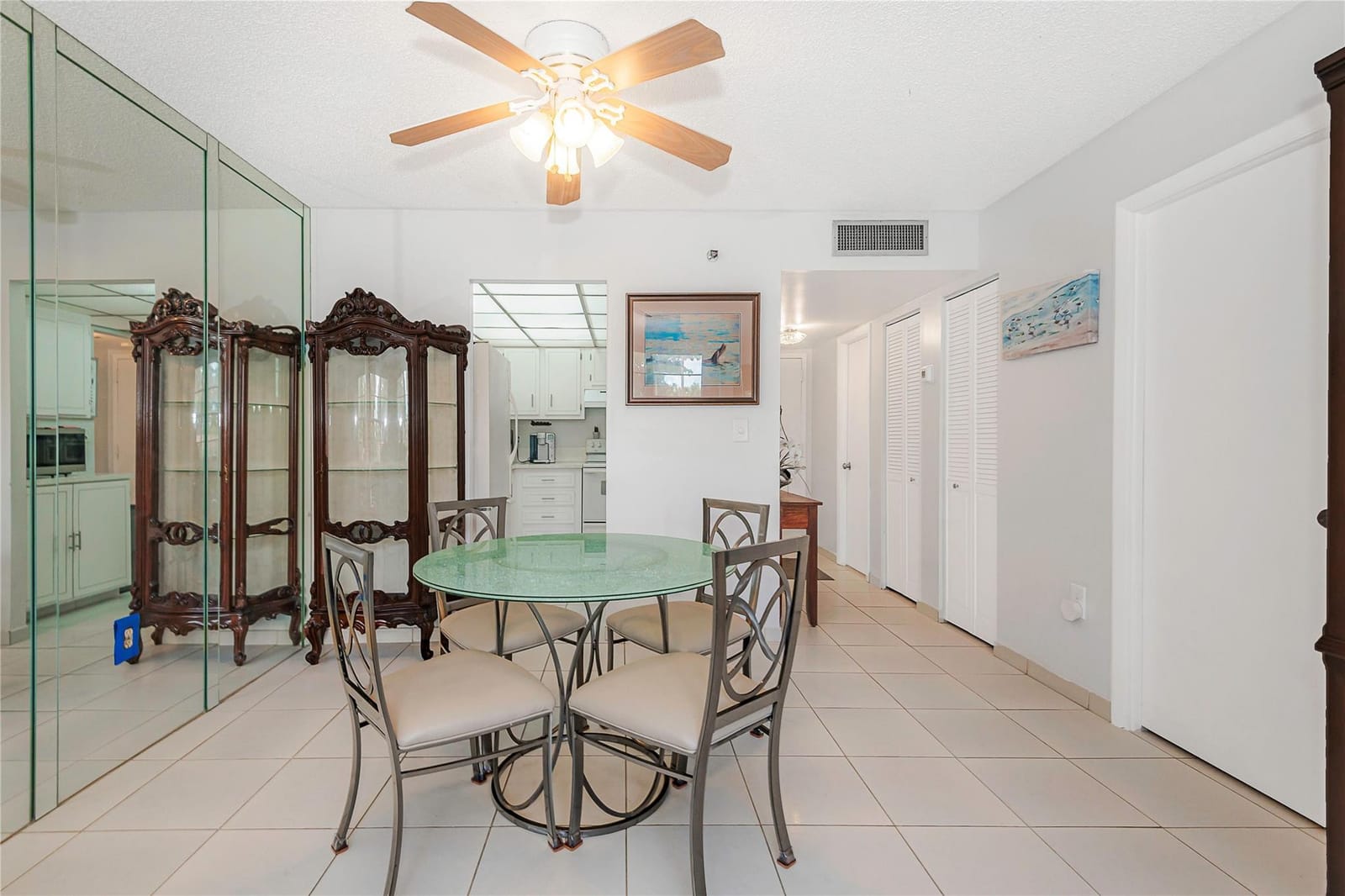 1300 Saint Charles Pl Pembroke Pines L20 — photo 4