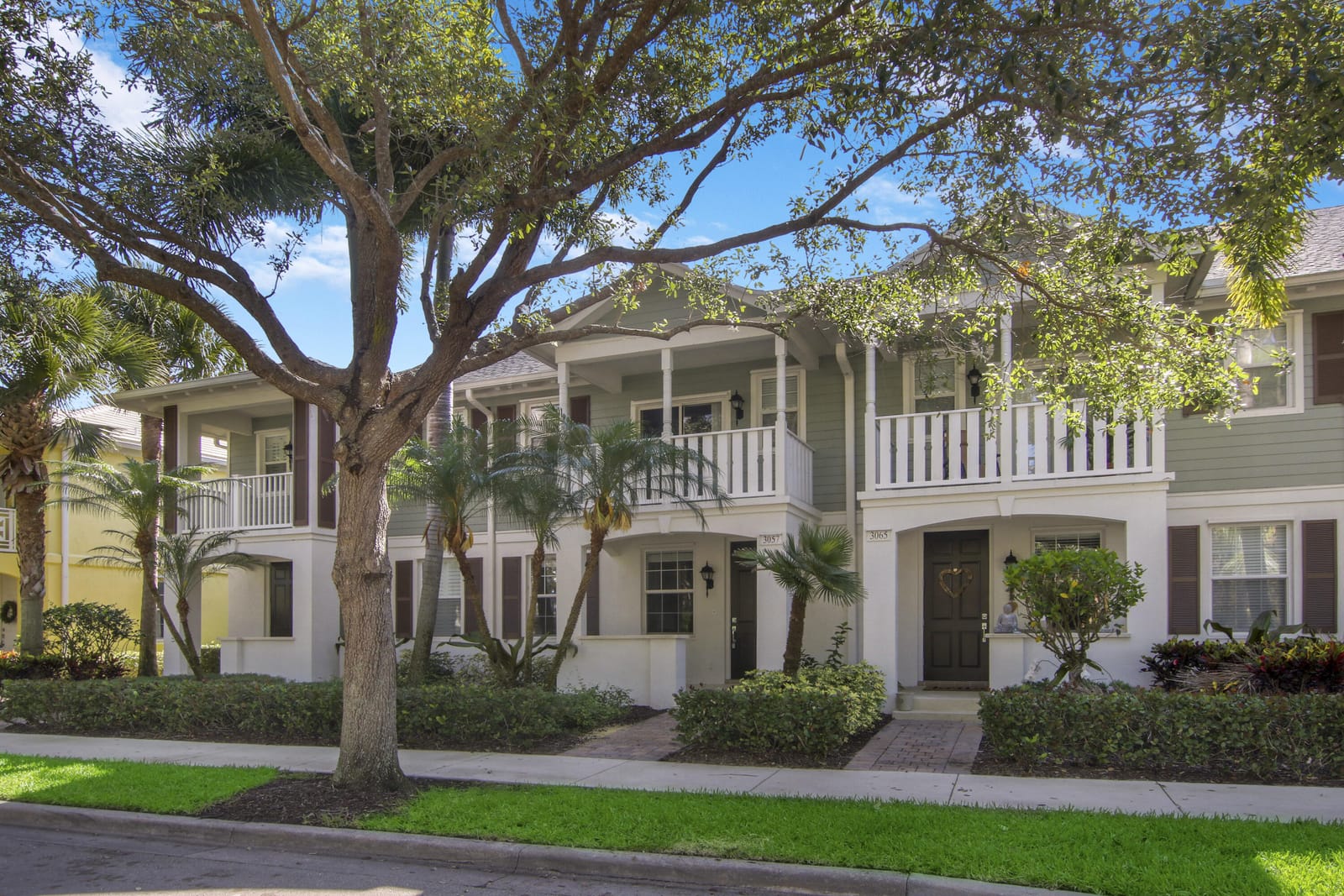 3057 E Community Drive, Jupiter, FL 33458 photo 1