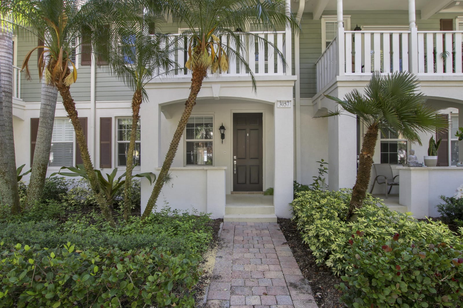 3057 E Community Drive, Jupiter, FL 33458 photo 2