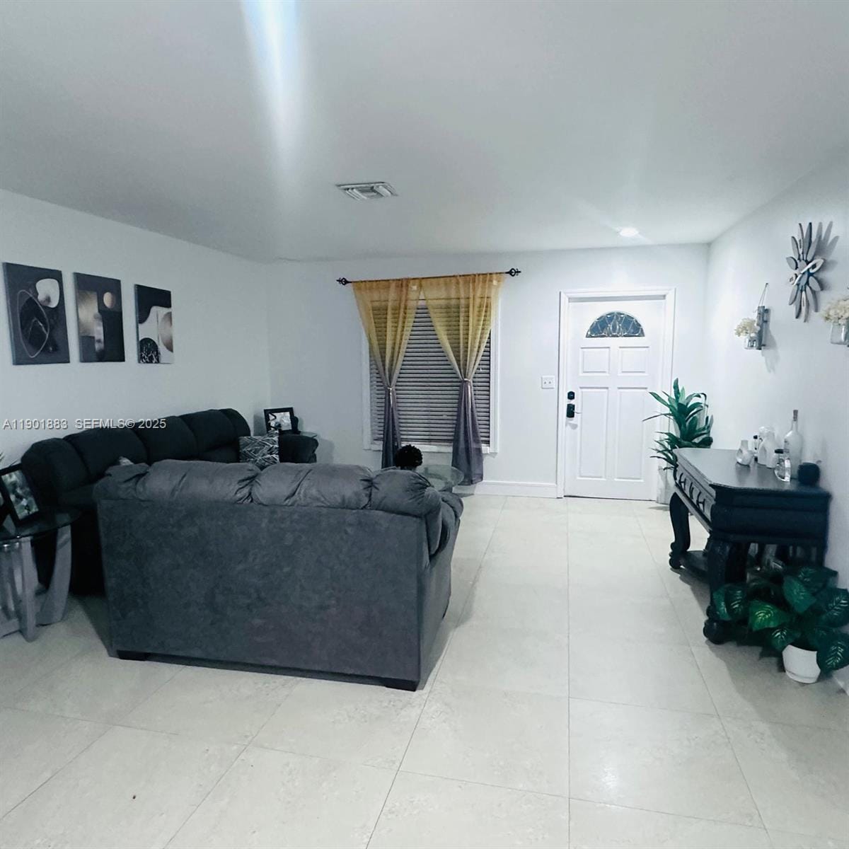 4678 NW 99th Terrace, Sunrise, FL 33351 photo 4