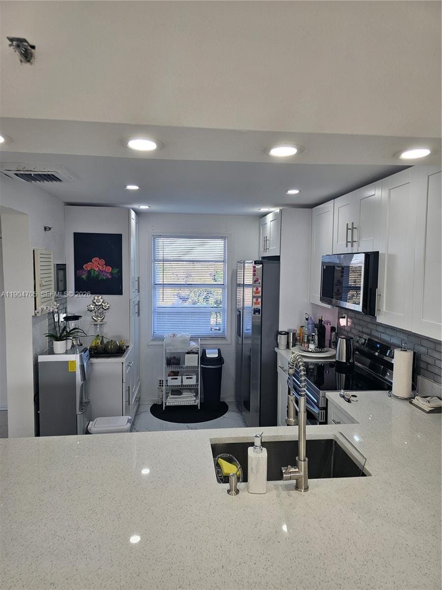 3910 Inverrary Boulevard 703-B, Lauderhill, FL 33319 photo 24