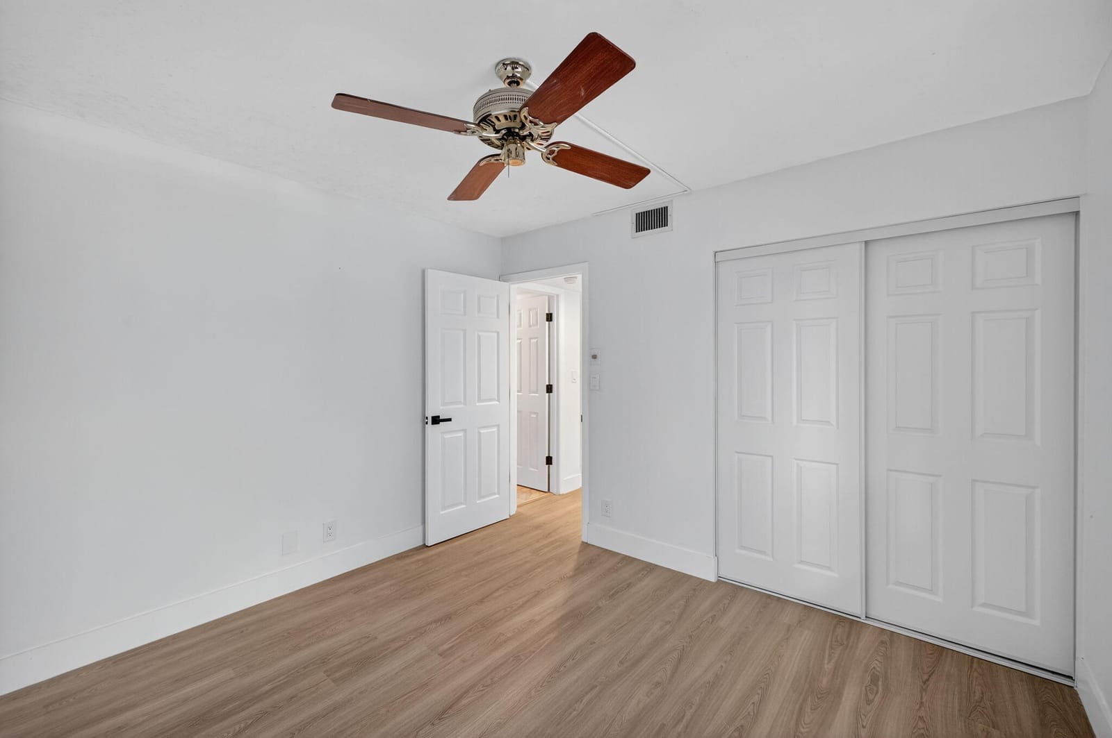 14375 Strathmore Lane 303, Delray Beach, FL 33446 photo 14