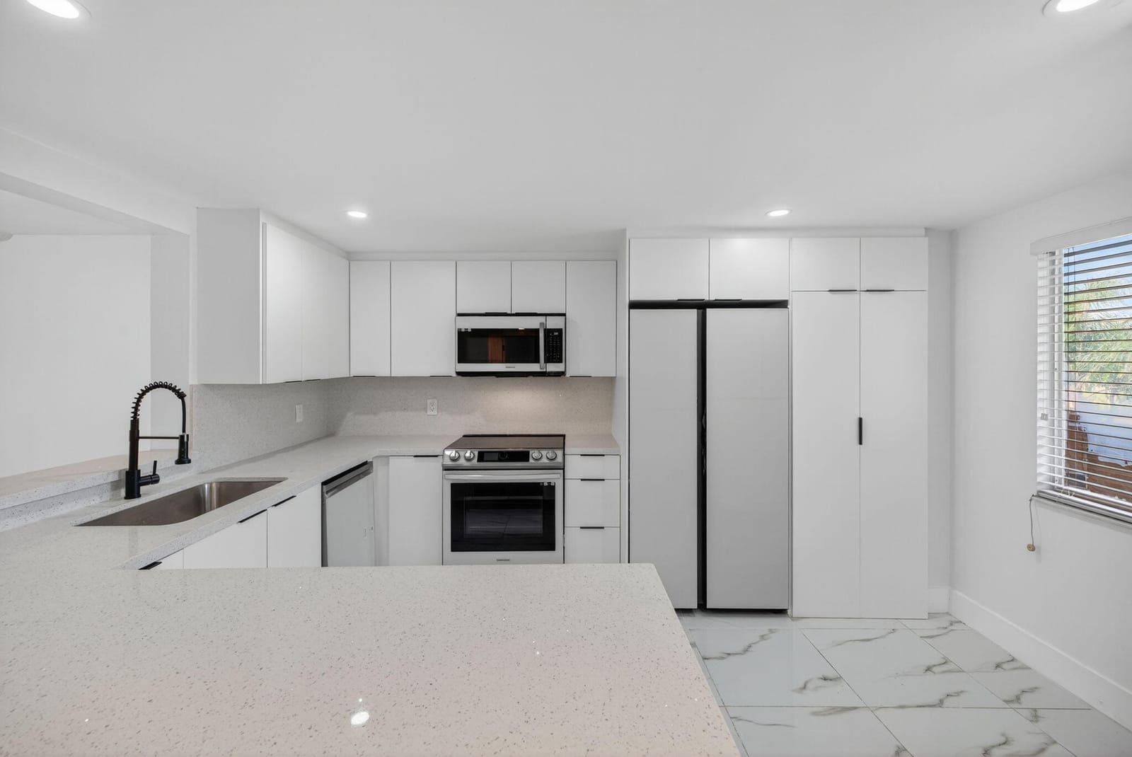 14375 Strathmore Lane 303, Delray Beach, FL 33446 photo 3