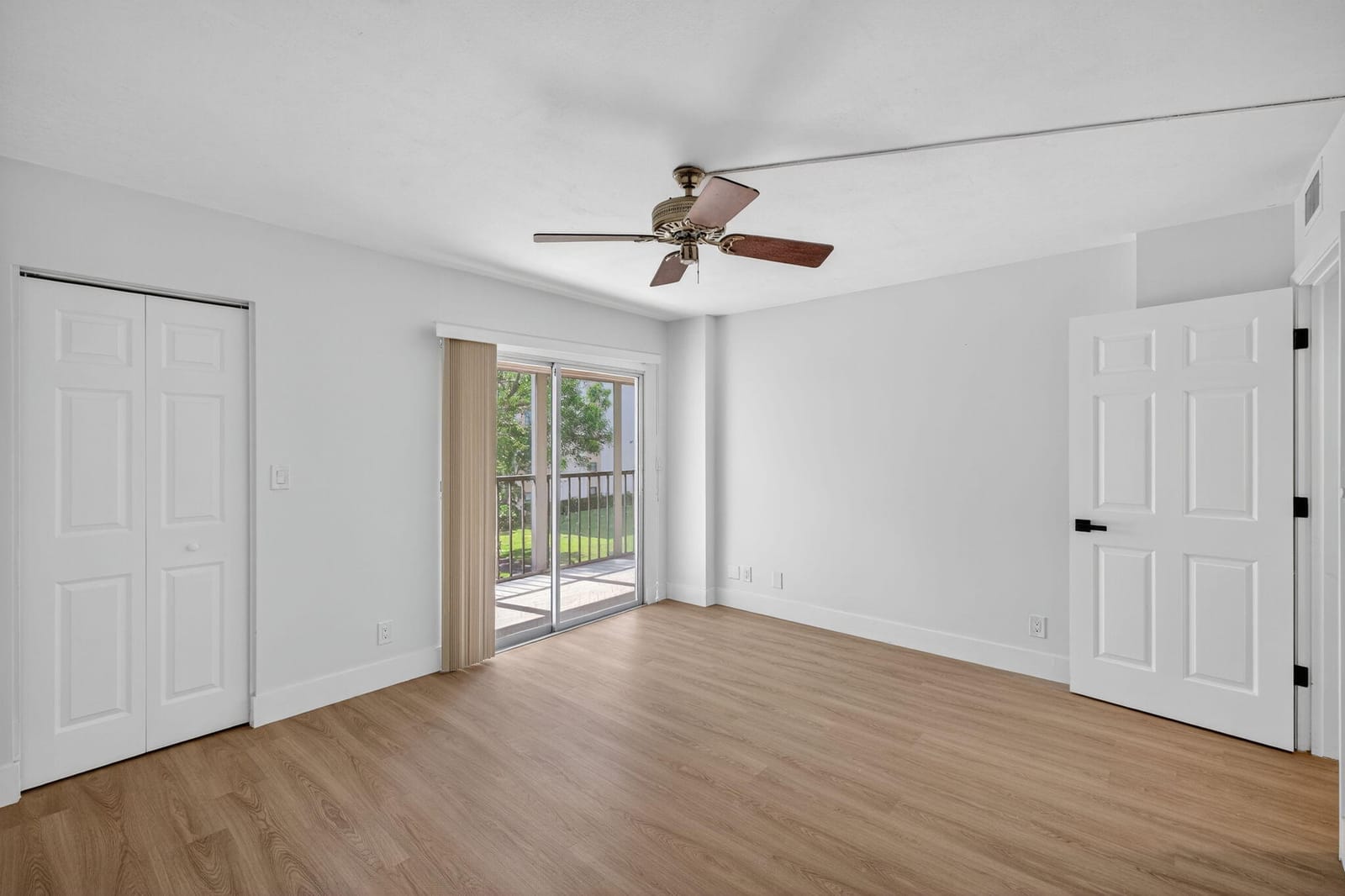 14375 Strathmore Lane 303, Delray Beach, FL 33446 photo 29