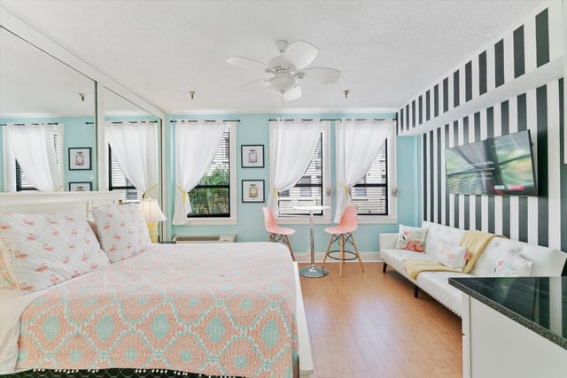 235 Sunrise Avenue 2038, Palm Beach, FL 33480