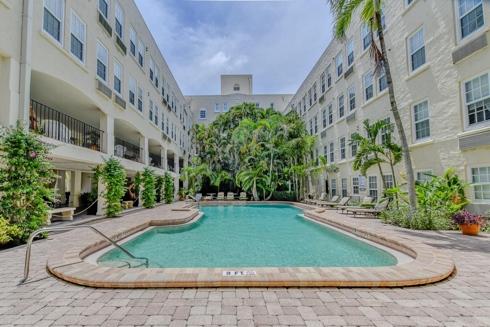 235 Sunrise Avenue 2038, Palm Beach, FL 33480 photo 8