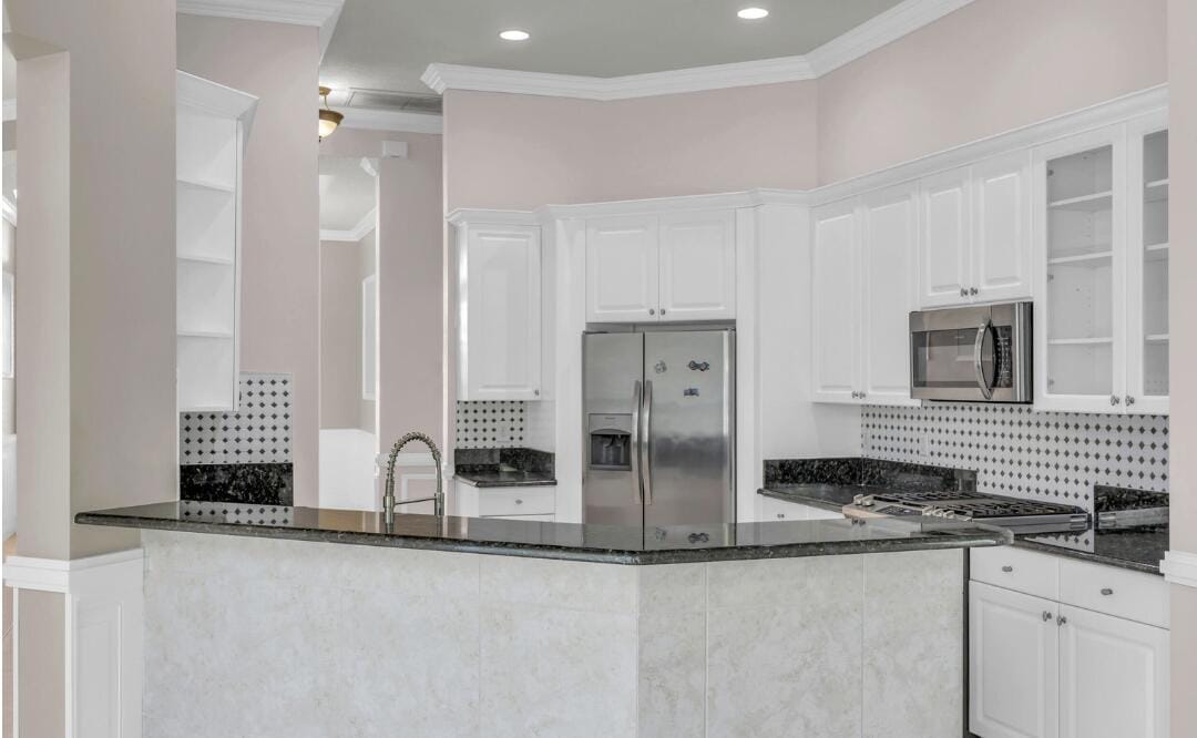 198 NW Magnolia Lakes Boulevard, Port St. Lucie, FL 34986 photo 4