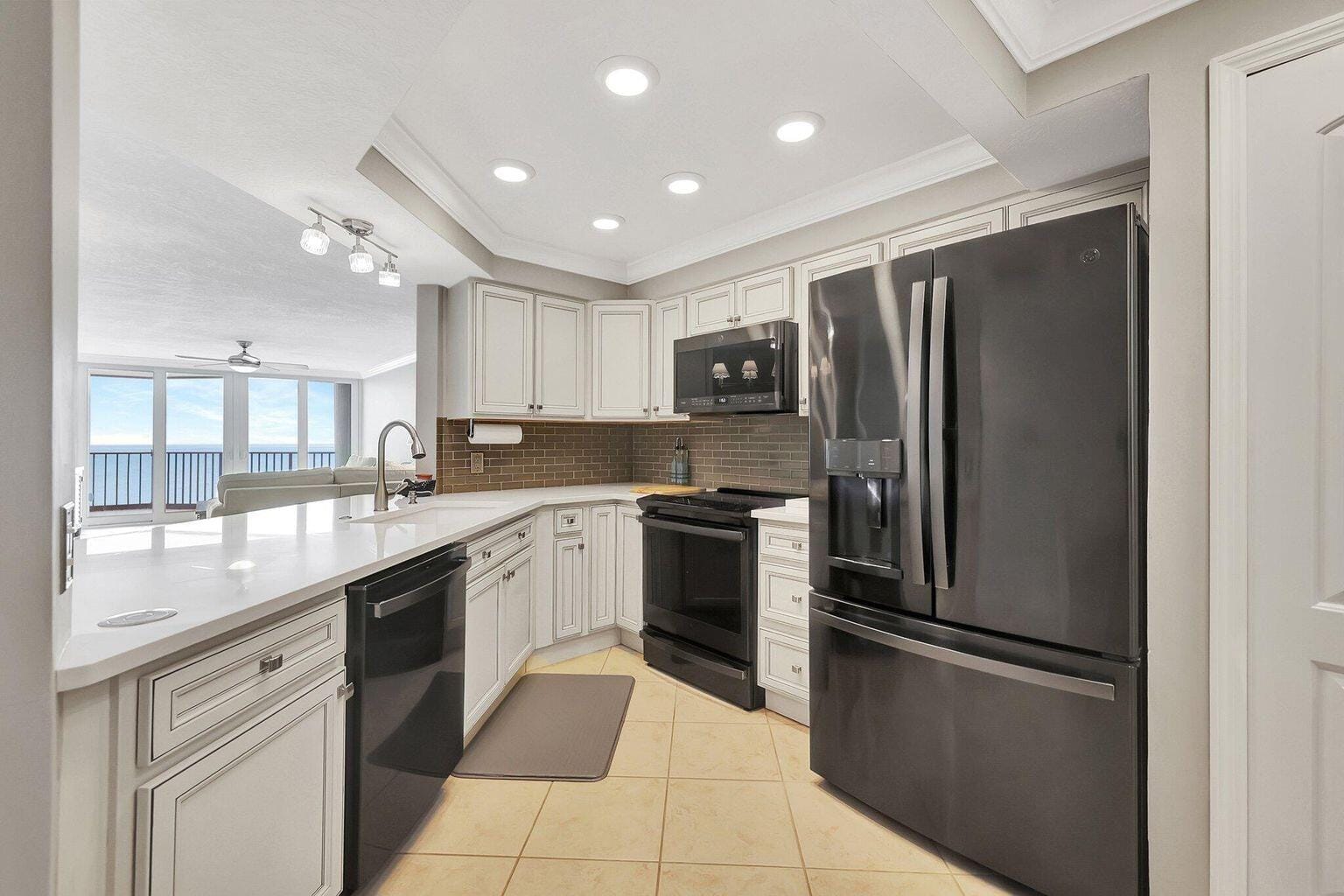 9650 S Ocean Drive 2009 — photo 6