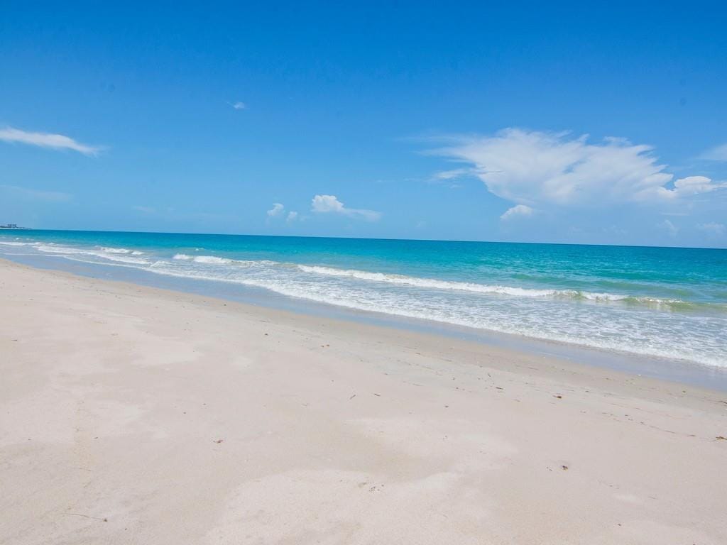 5690 Highway A1a 203N, Vero Beach, FL 32963 photo 29