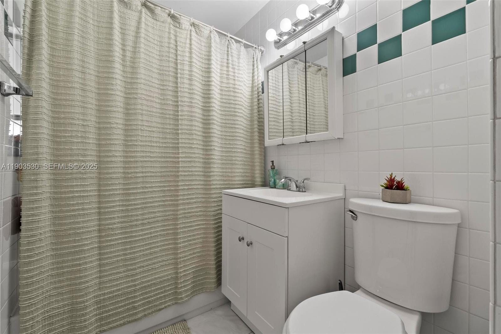 52 Flagler Drive, Miami Springs, FL 33166 photo 6