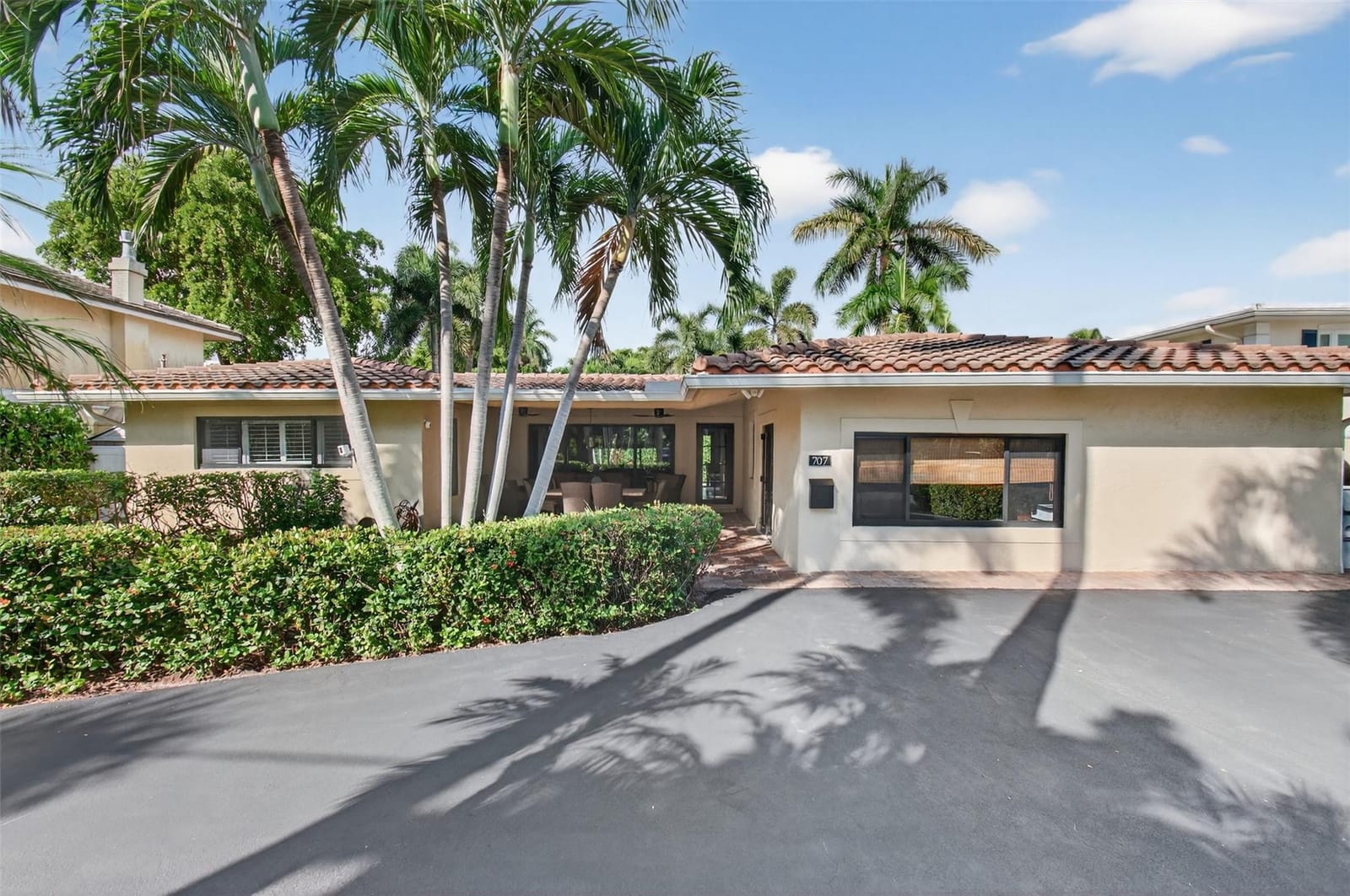 707 SE 25th Avenue, Pompano Beach, FL 33062
