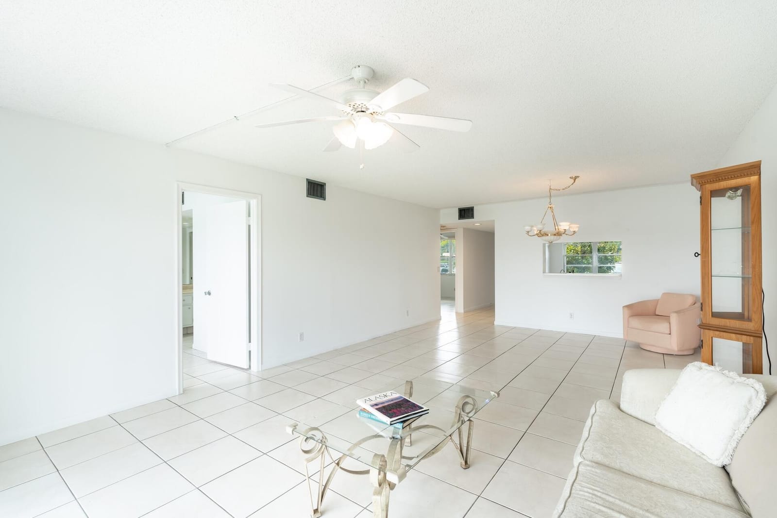 1501 SW 134th Way 105d — photo 11