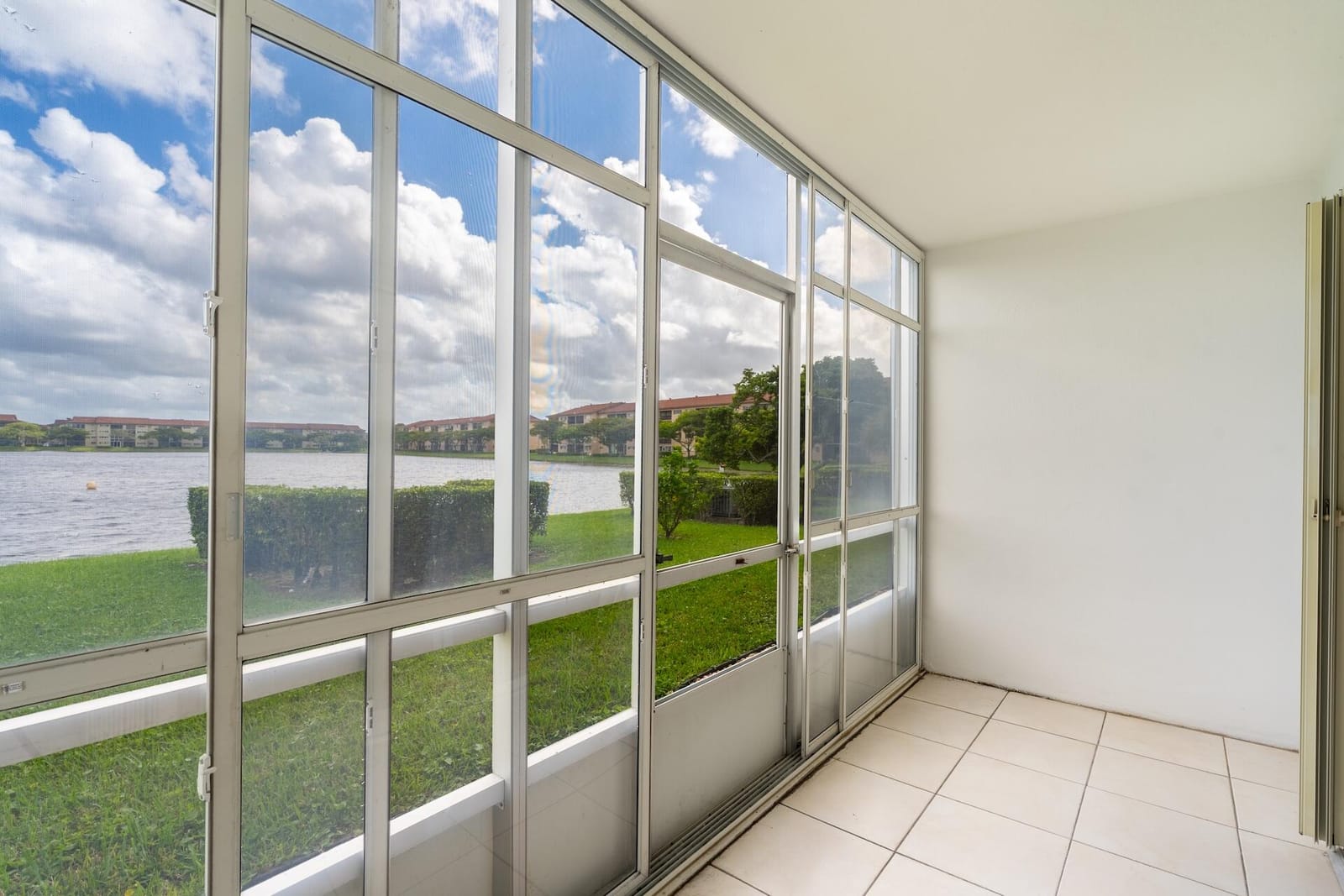 1501 SW 134th Way 105d, Pembroke Pines, FL 33027 photo 17