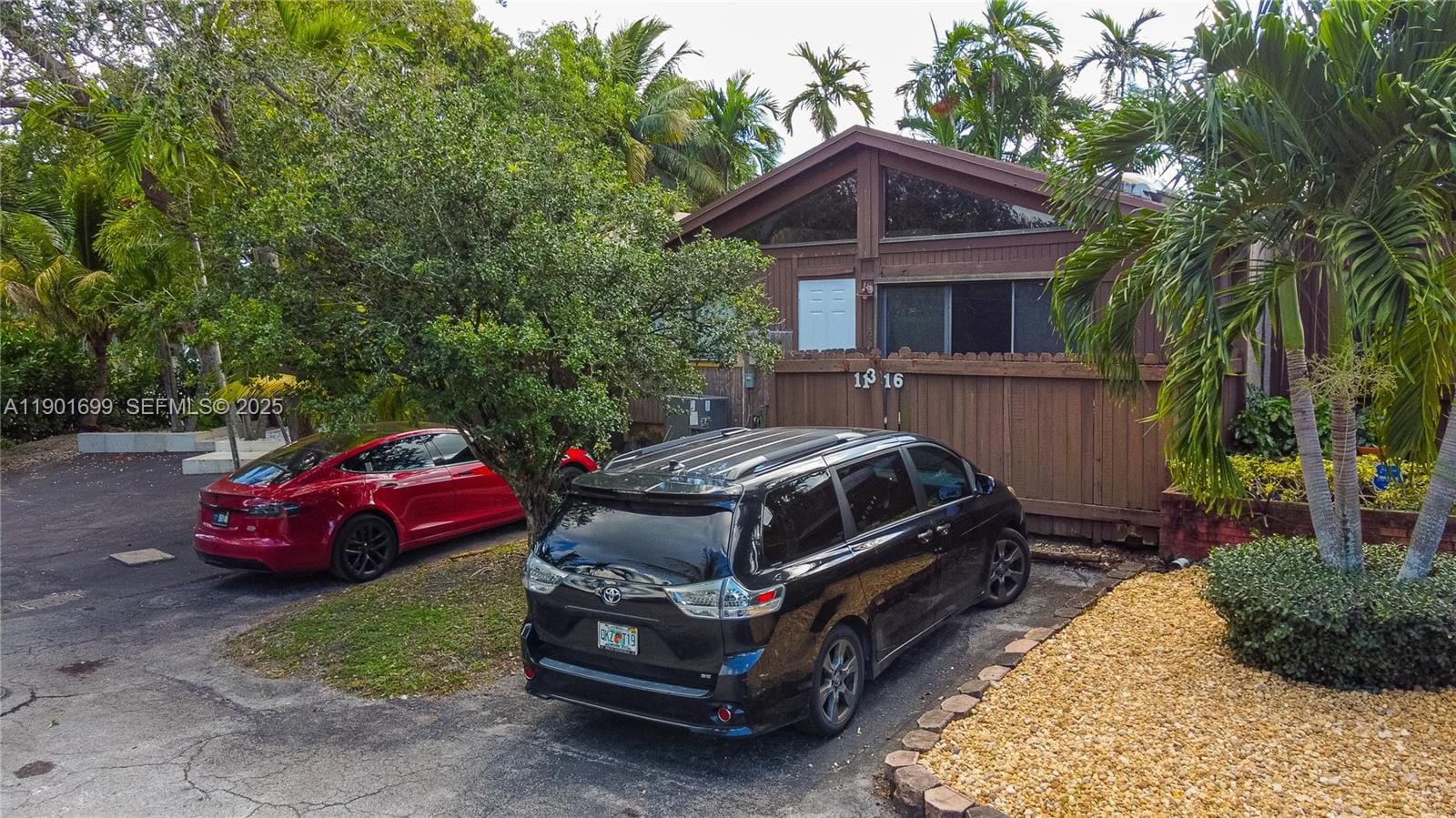 11316 SW 112th Cir E Lane, Miami, FL 33176