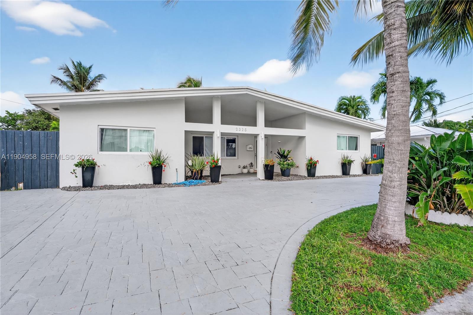 2325 NE 194 Street, Miami, FL 33180, Miami