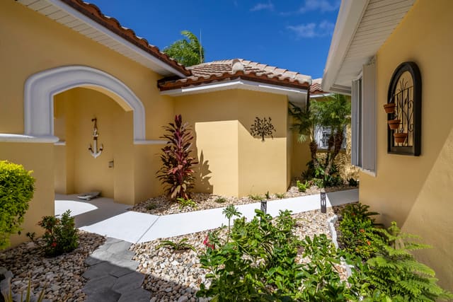 1668 Victoria Circle, sold in Grand Harbor, Vero Beach, FL