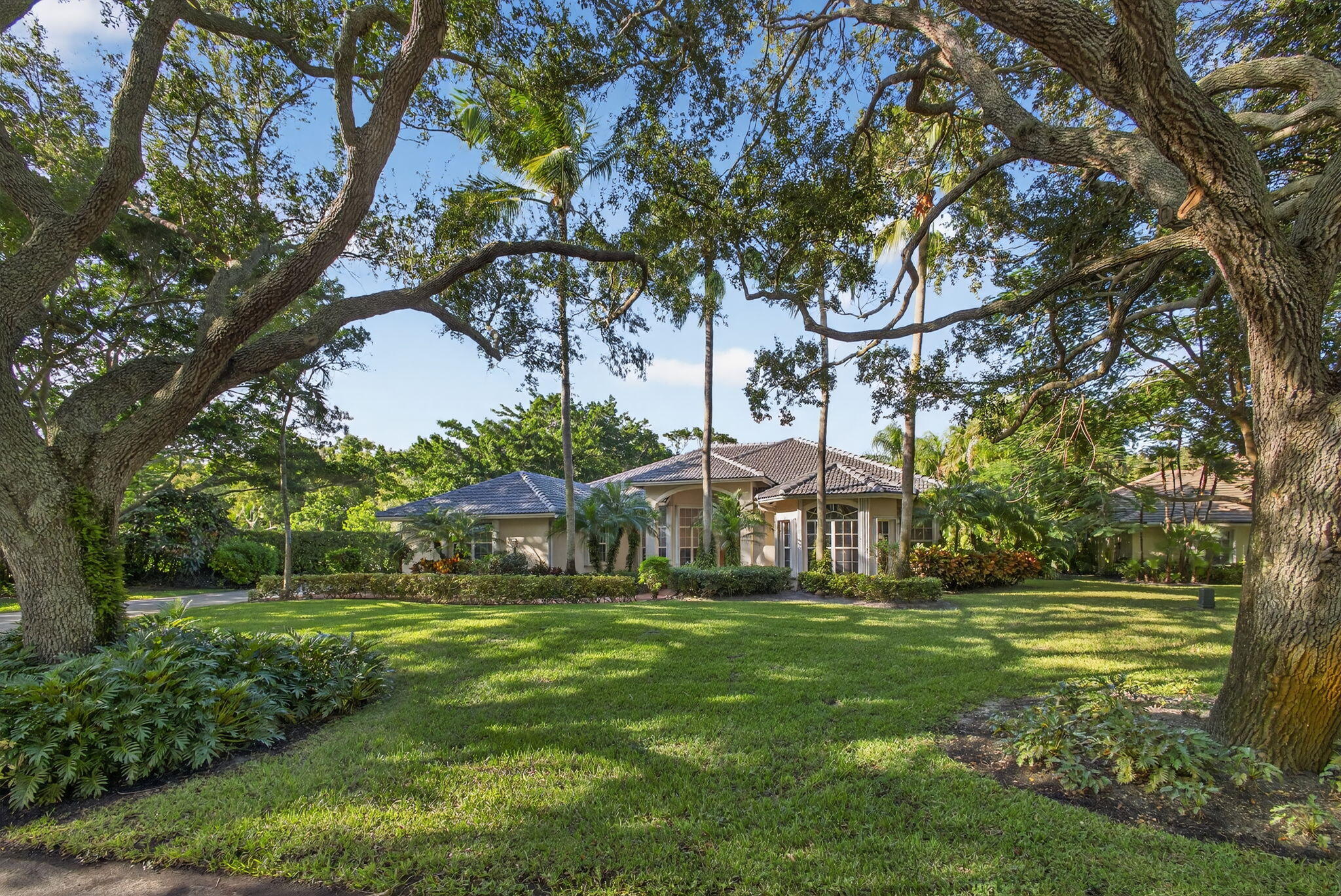 9923 SE Oak Tree Terrace, Tequesta, FL 33469, Tequesta