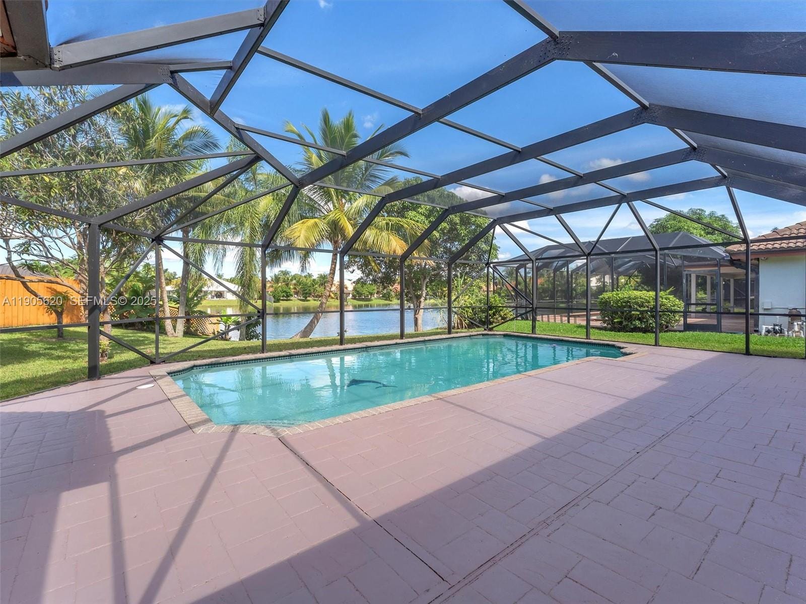 7431 NW 39th Street, Lauderhill, FL 33319