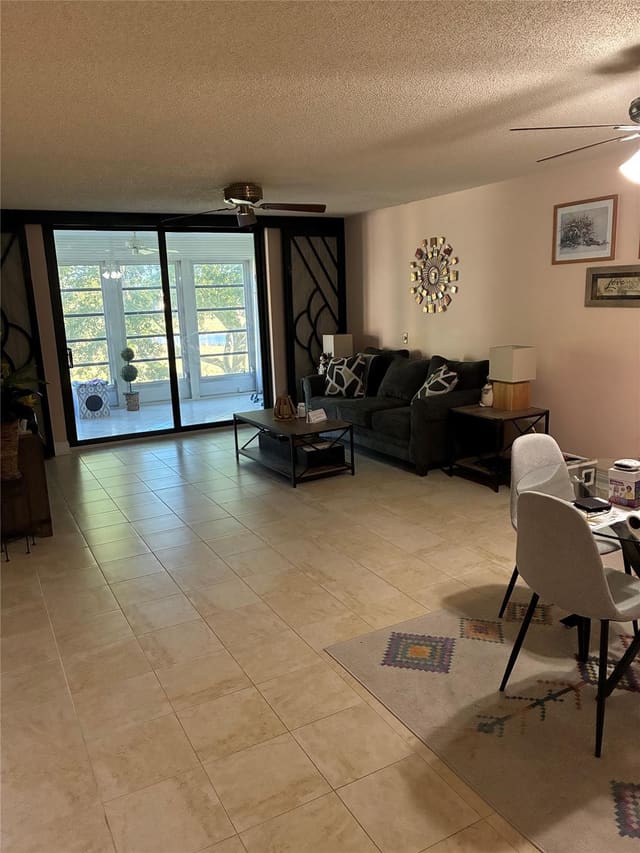 7591 NW 1st Street 303, sold in Palm Lakes Condo, Margate, FL