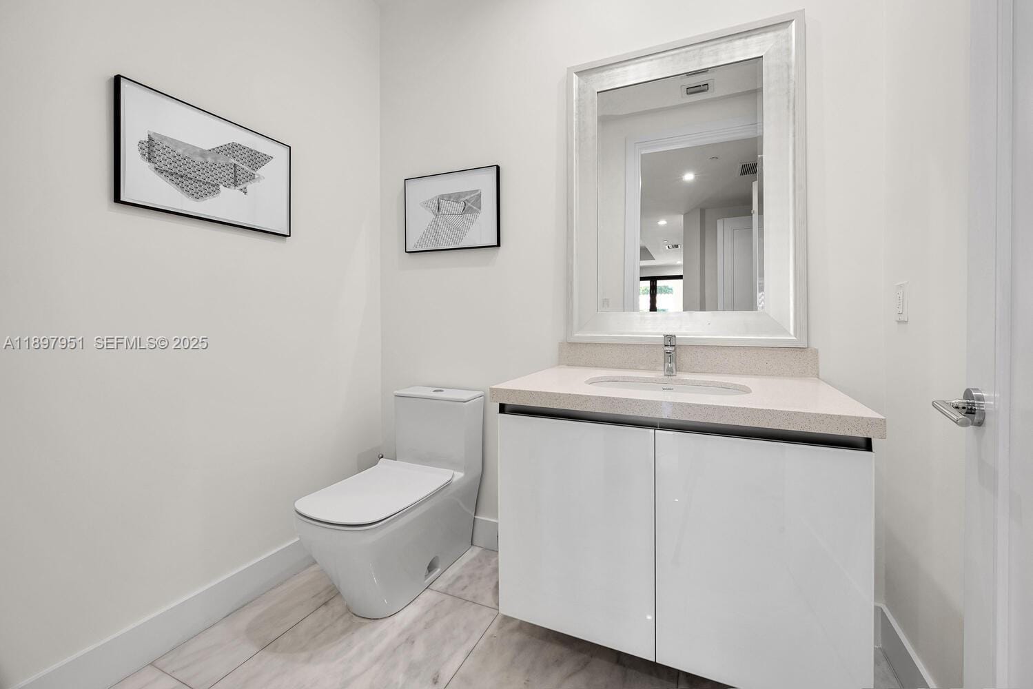 718 Valencia Avenue 207 — photo 12