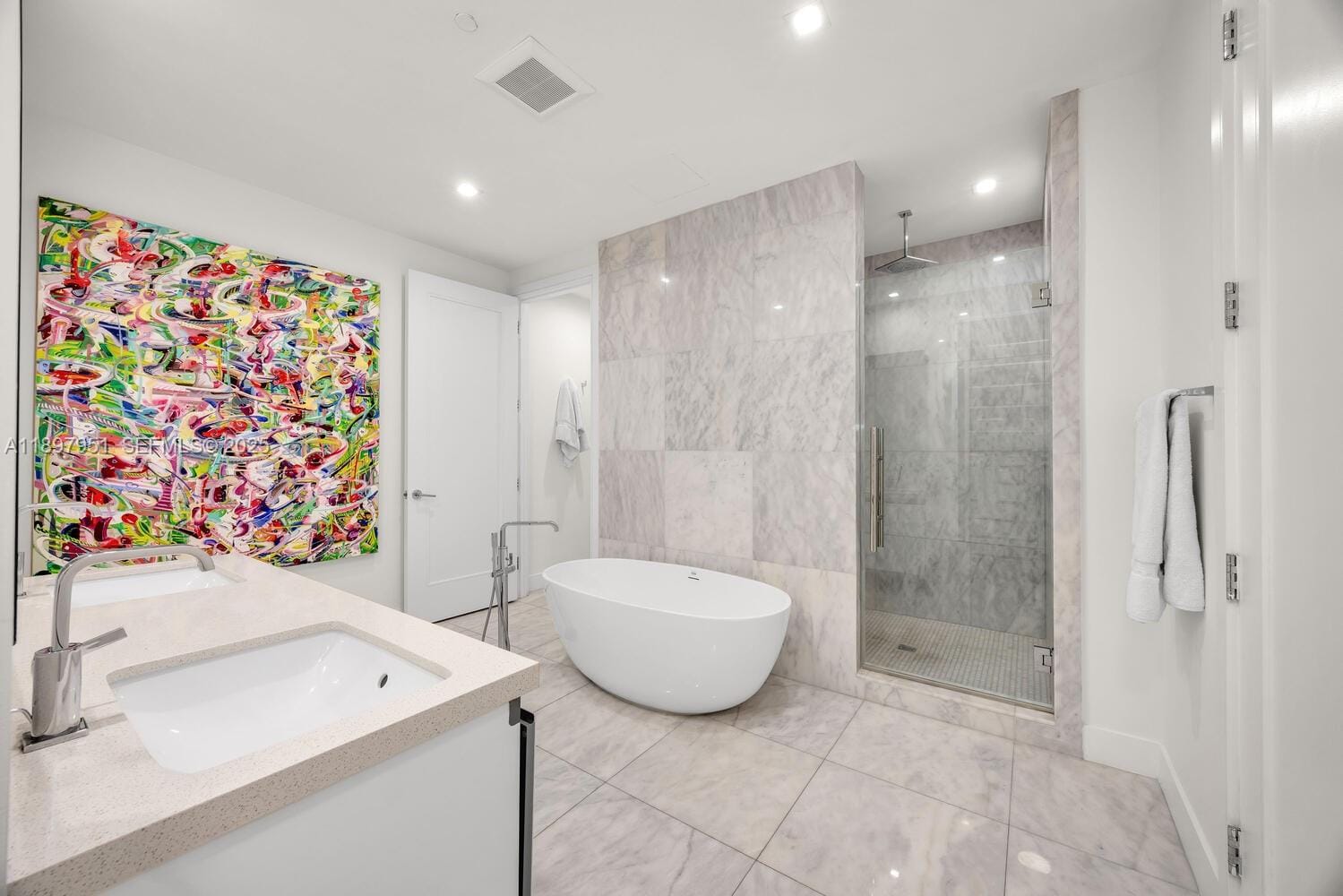718 Valencia Avenue 207, Coral Gables, FL 33134 photo 22