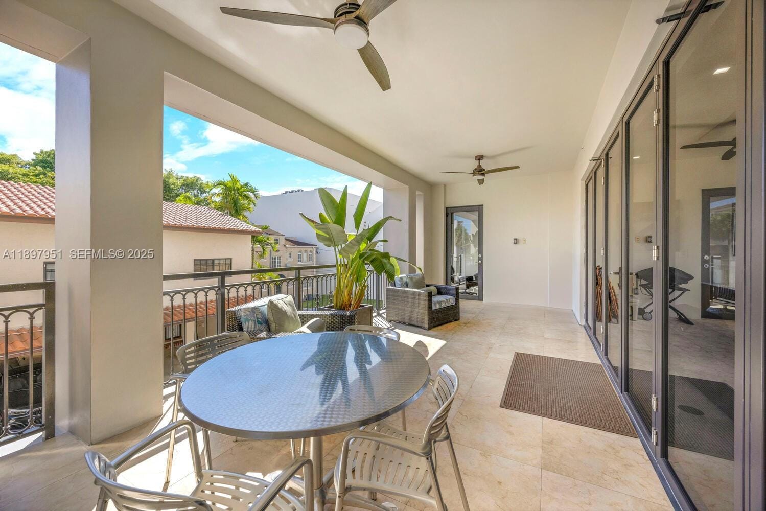 718 Valencia Avenue 207, Coral Gables, FL 33134 photo 29