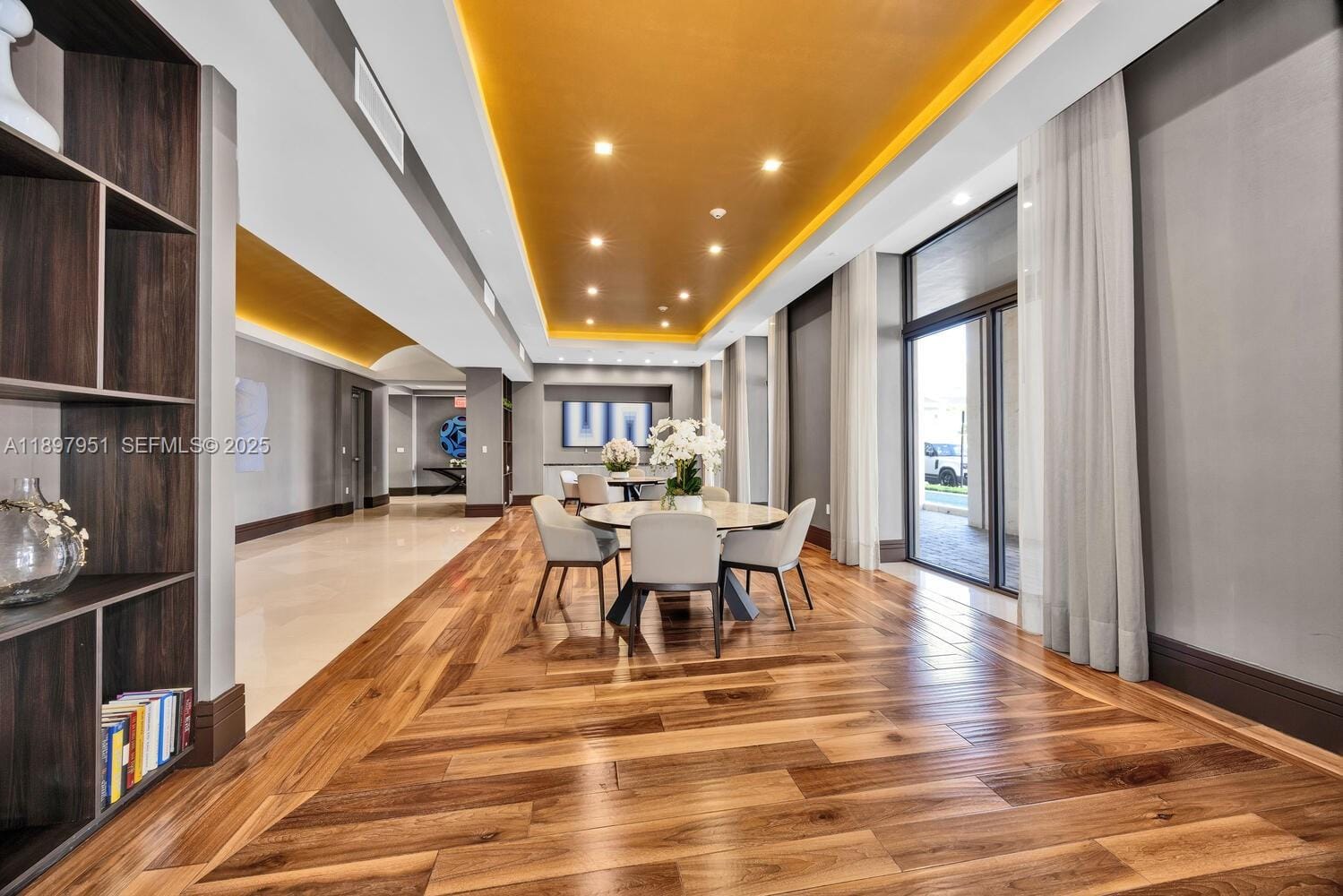 718 Valencia Avenue 207, Coral Gables, FL 33134 photo 30